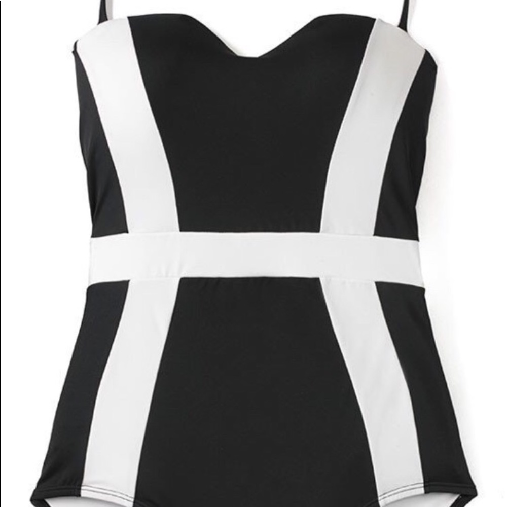 NWOT Swimsuit - Picture 3 of 3